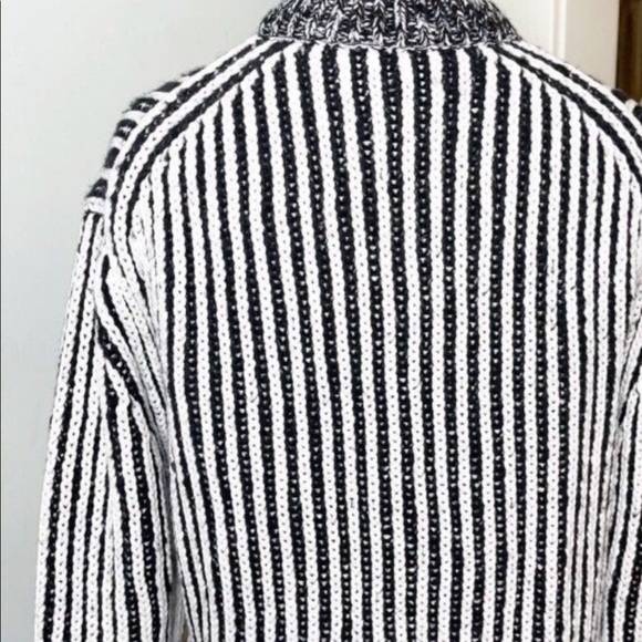 Elizabeth and James sweater - Picture 7 of 12